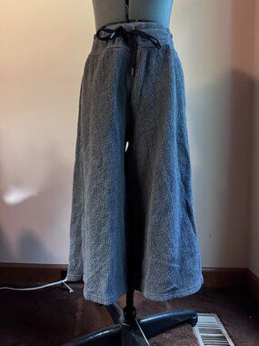 lululemon athletica Gray Cropped Pants